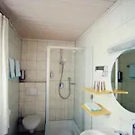 فندق مبيت وإفطار Suzanne's & Gardens 3*