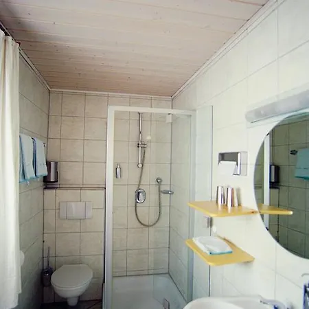 ベッド・アンド・ブレックファスト スザンヌズ B＆b ＆ ガーデンズ 3*