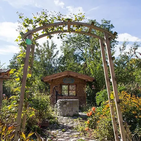 Bed & Breakfast Suzanne's & Gardens Füssen