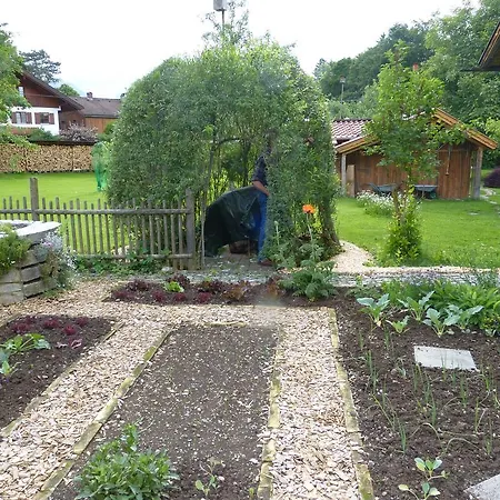 ベッド・アンド・ブレックファスト スザンヌズ B＆b ＆ ガーデンズ 3*